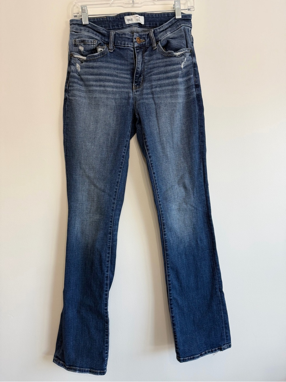 BKE Payton Women’s Jeans 28x33.5 Mid Rise Tailored Bootcut Distressed Buckle